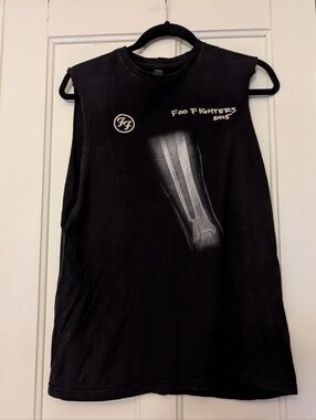 Foo Fighters Sleeveless Black Medium Modified Rock T-Shirt Dave Grohl's Leg 2015
